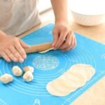 Silicone Roti & Chapati Rolling Mat 40 × 50 cm – Non-Stick Dough Mat - Image 4